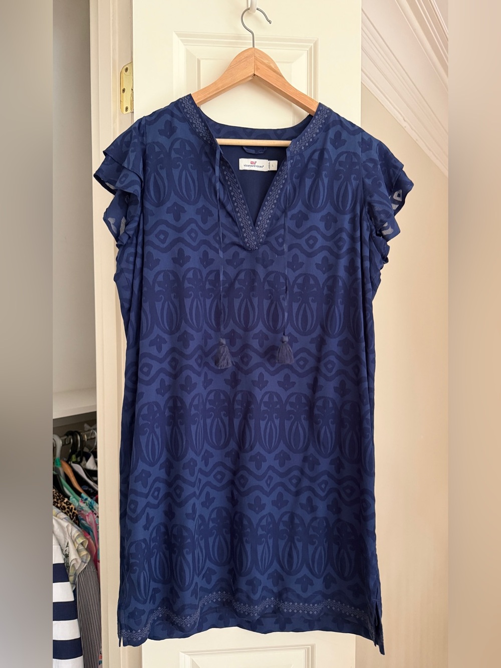Vineyard vines, navy blue, large flutter sleeve dress